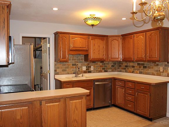 3rd image of 11277 Richford Dr