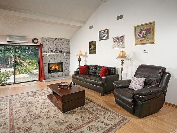 5th image of 22338 Lull St