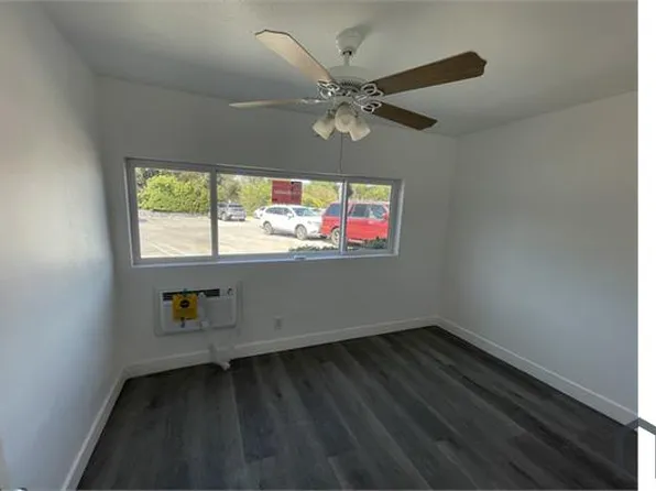 3030 Valle Vista Dr APT 13, Los Angeles, CA 90065