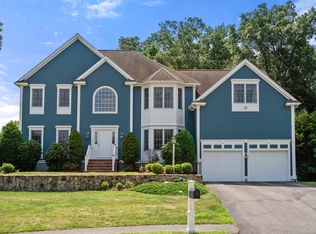 8 Sanford Rd, Chelmsford, MA 01824