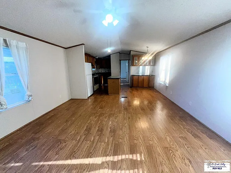 15953 Date Dr — Photo 12