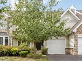 8 Patriot Hill Dr, Basking Ridge, NJ 07920