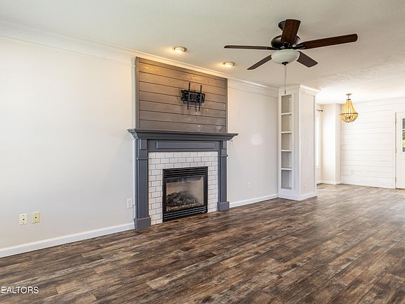 5th image of 7220 Olive Branch Ln