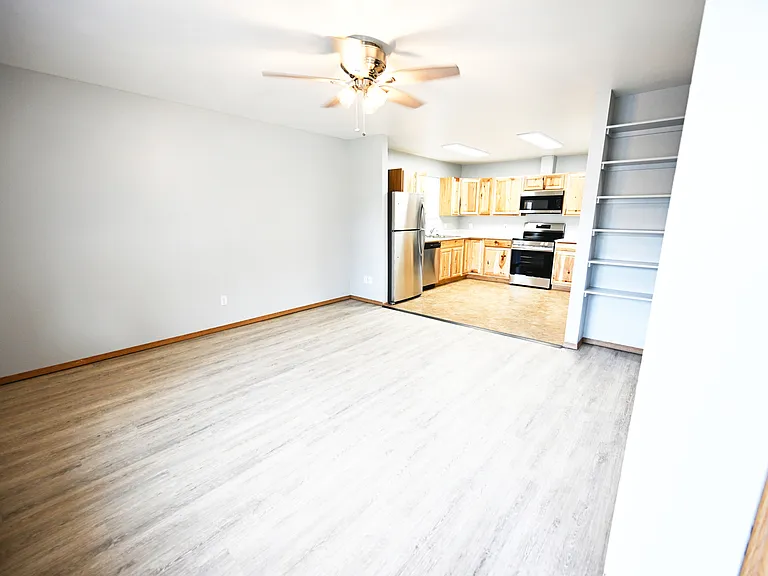 1124 3rd Ave W #1 — Photo 7