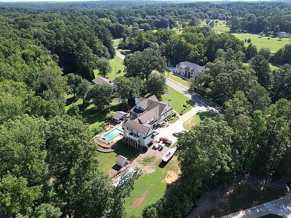 2nd image of 2221 Acworth Due West Rd NW