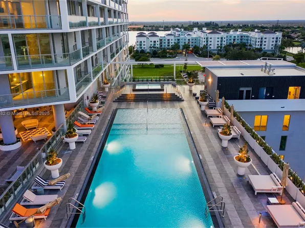 2000 Metropica Way #1605, Fort Lauderdale, FL 33323