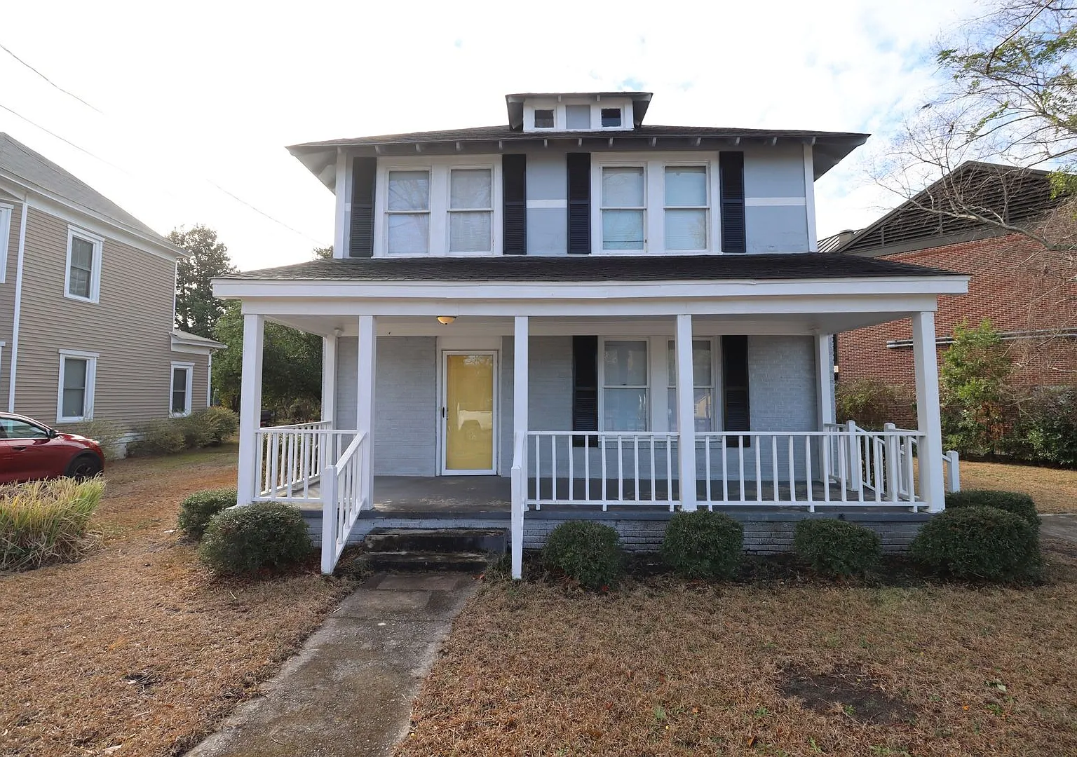 3 Bedroom 2 Bathroom House for Rent — Photo 1