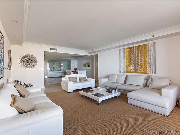 4th image of 799 Crandon Blvd APT 1106