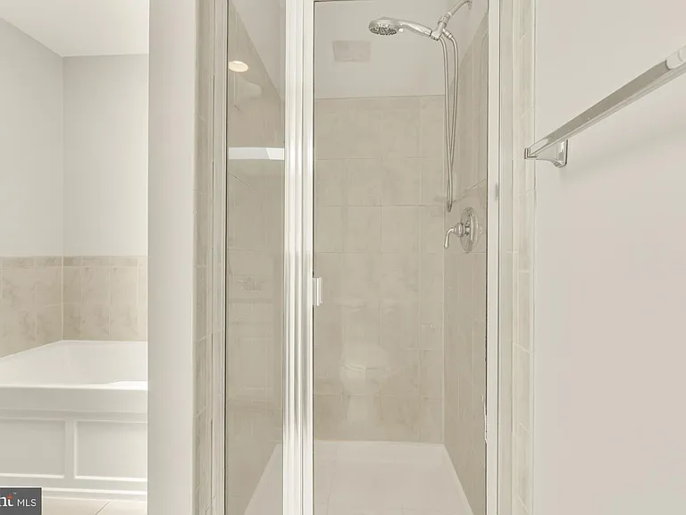 1227 V St NW — Photo 31