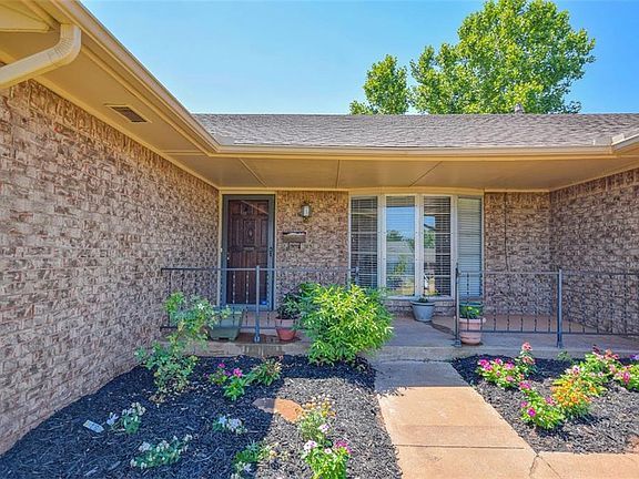 5th image of 314 Willow Creek Cir