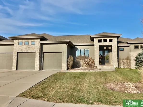20014 Pierce St, Omaha, NE 68130