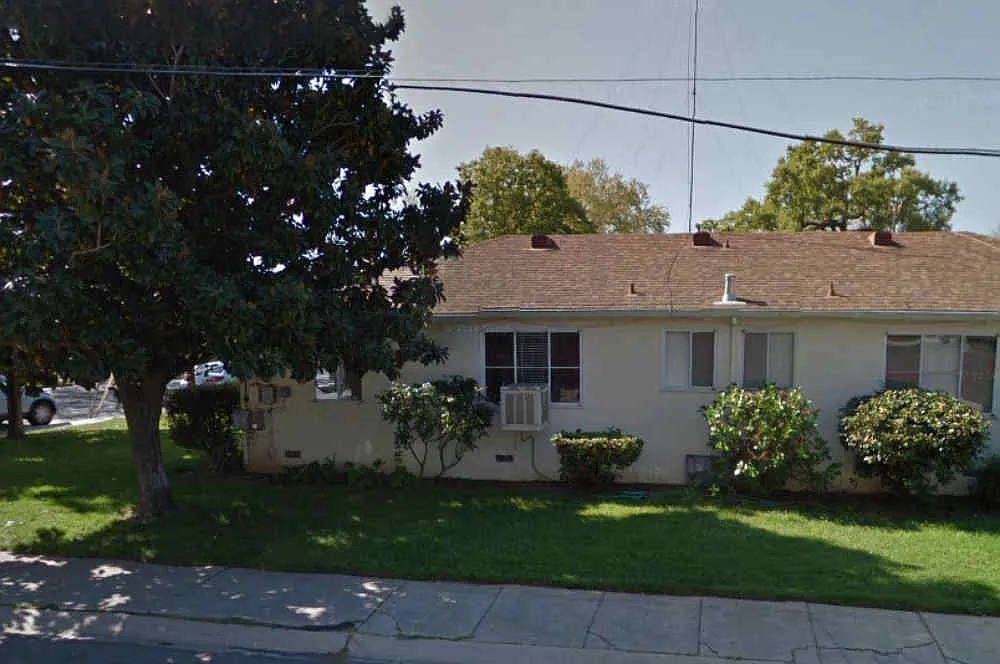 Building Photo - 602 45th St
