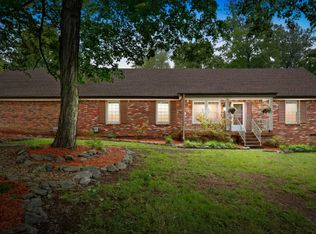 102 Friar Dr, Clarksville, TN 37042