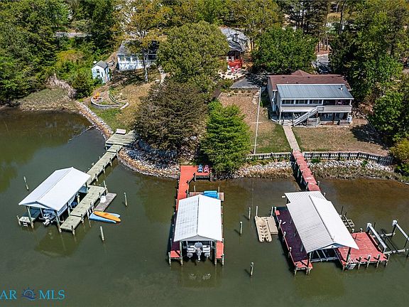 4th image of 18 Cove Ct