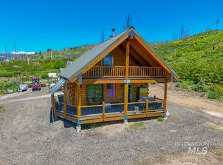 319 S Hill Pl, Mountain Home, ID 83647