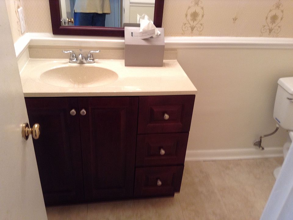 2nd image of 1333 Granada Ct