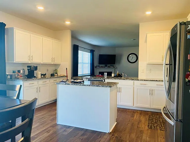 349 Tavernier Ln — Photo 32