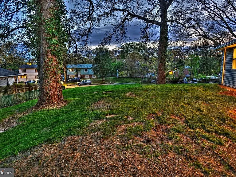 211 Sillery Bay Rd — Photo 47