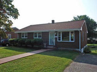 1443 Guildhall Ave NW, Roanoke, VA 24017