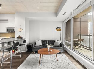 Glass House Lofts, Toronto, ON M5C 1S3