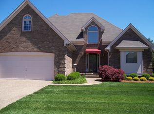 519 Willowhurst Pl, Louisville, KY 40223