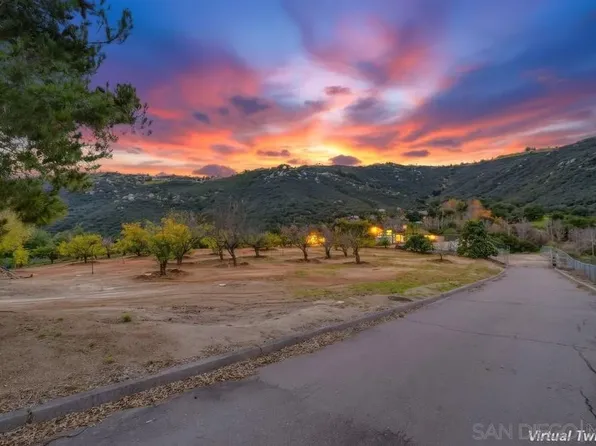 1478 Peutz Valley Rd, Alpine, CA 91901