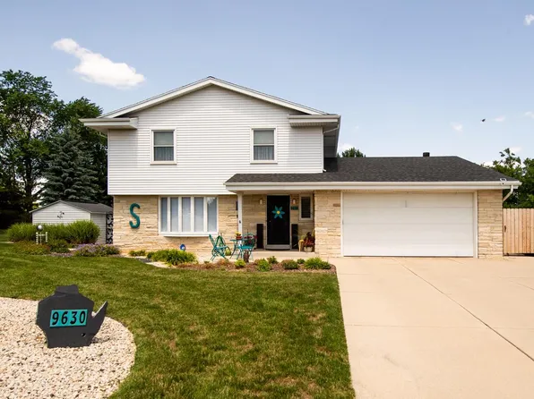 9630 West Van Beck AVENUE, Greenfield, WI 53228