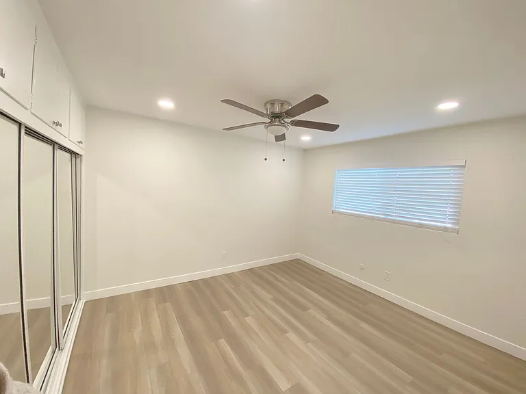 455 W Dryden St — Photo 8