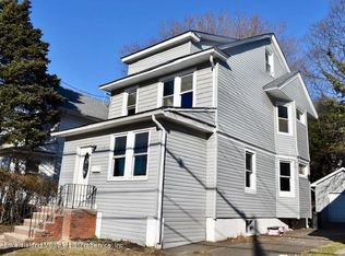 335 Davis Ave, Staten Island, NY 10310
