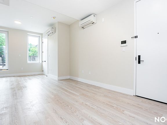 2nd image of 379 Knickerbocker Ave #2B