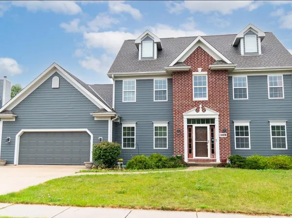 308 Bobolink AVENUE, Grafton, WI 53024