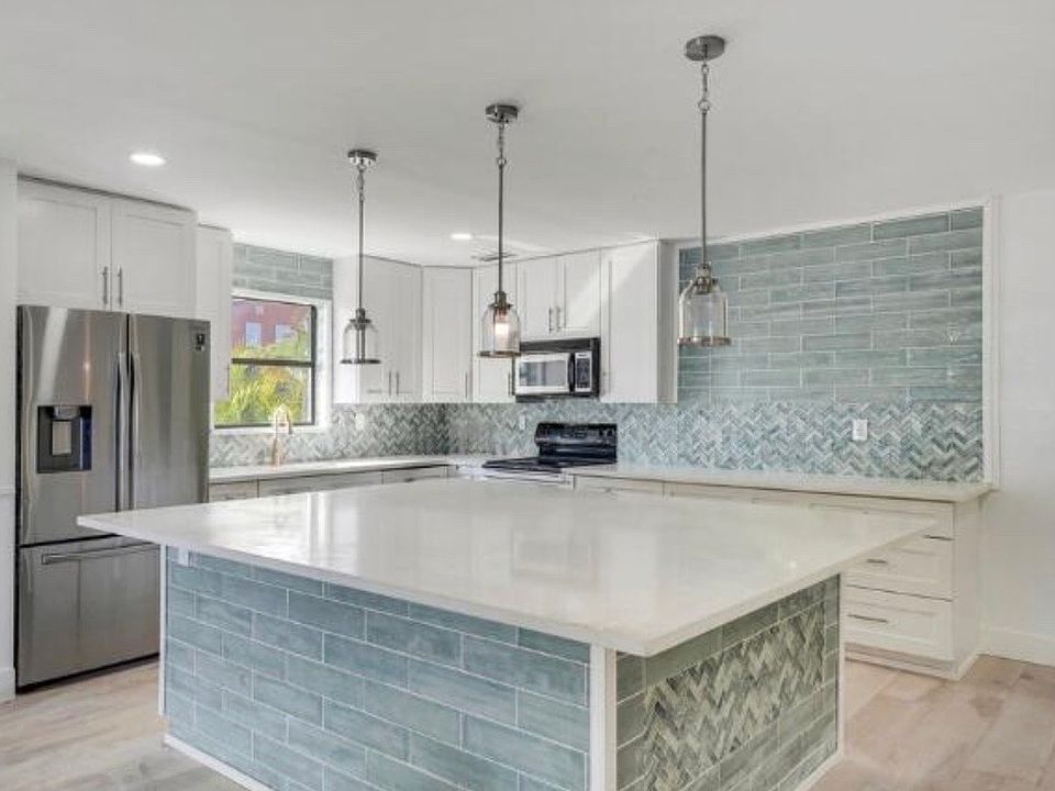 1st image of 360 Wilma Cir APT 7