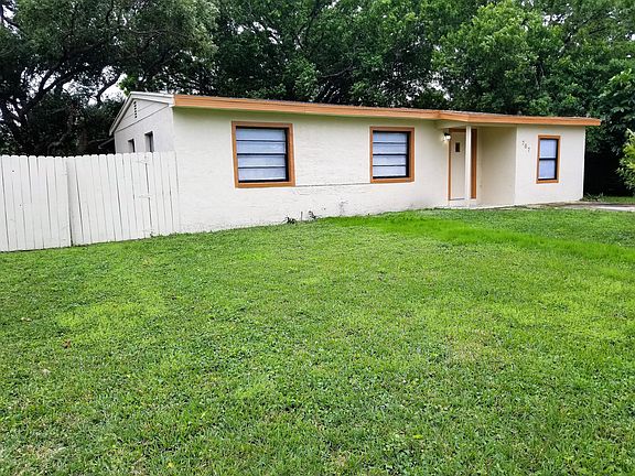 2nd image of 707 Bonnie Cir