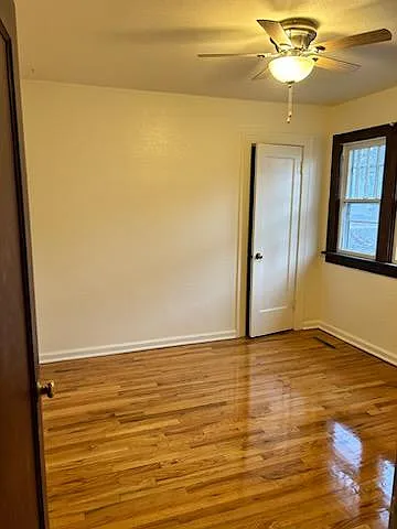 2 bed, 1000 sqft, $1,400 — Photo 4