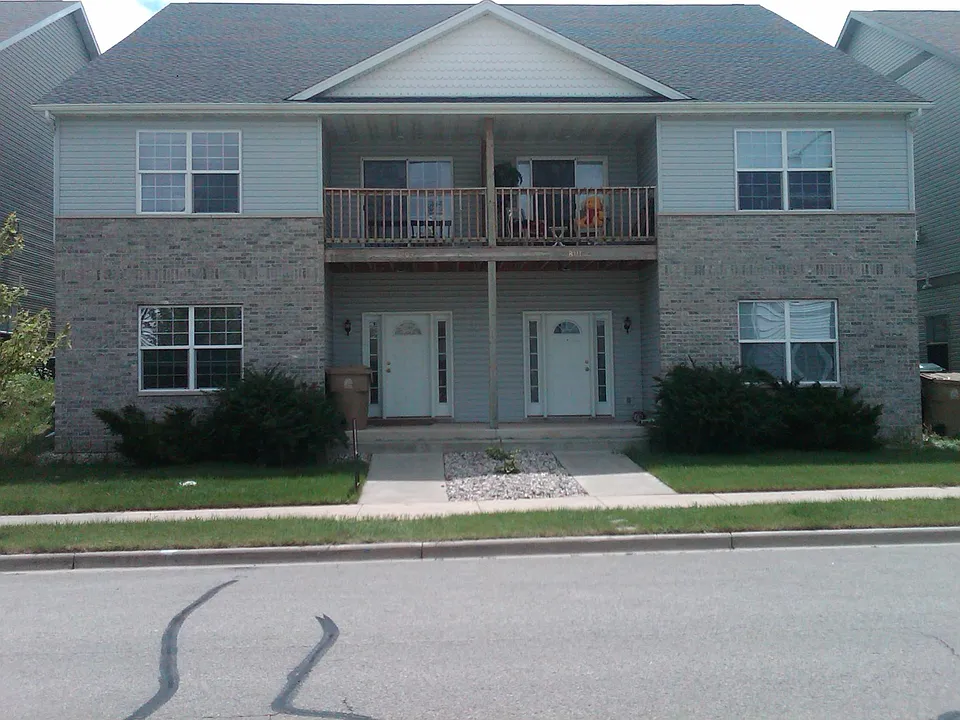 8111 Starr Grass Dr