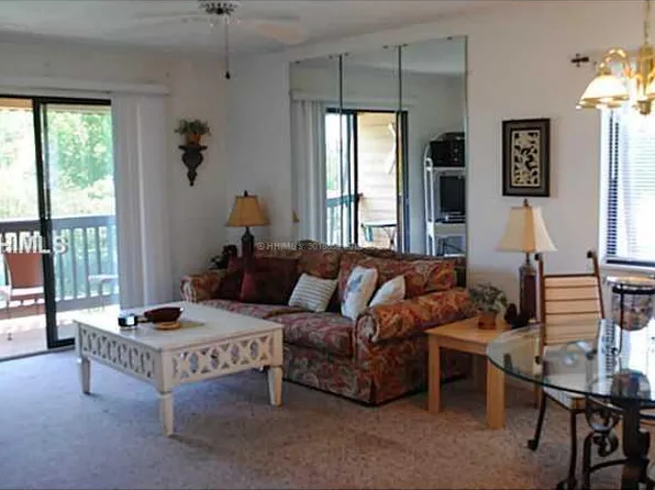 40 Folly Field Rd #20E, Hilton Head Island, SC 29928