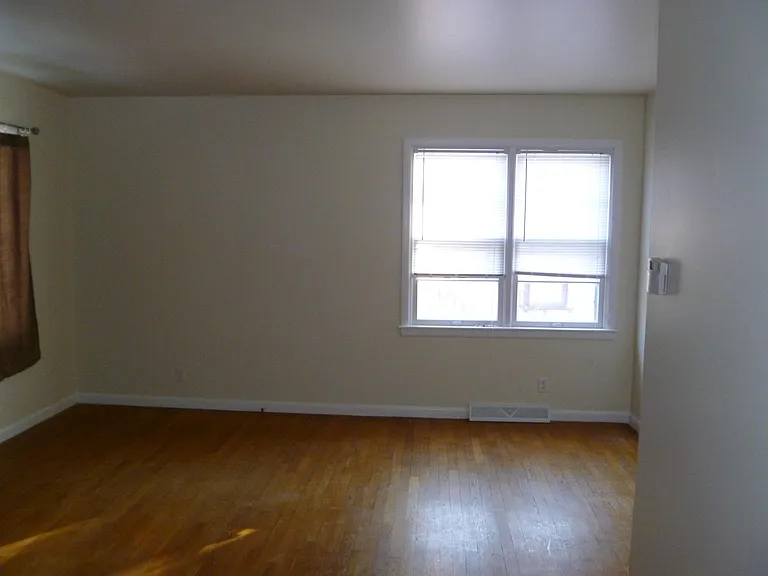 1249 Eastern Pl NE — Photo 29