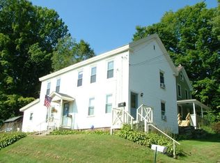 39 Green St, Shelburne Falls, MA 01370