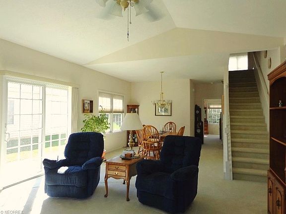 5th image of 144 Arrow Ct