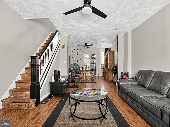 5th image of 933 N 66th St