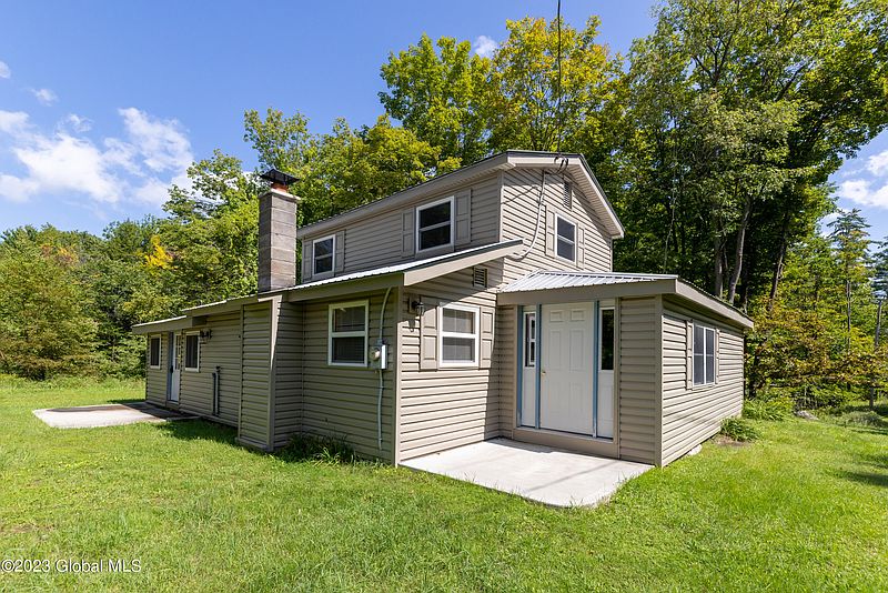 4th image of 125 Finkle Road