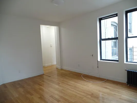 Rented by Keller Williams NYC | media 31
