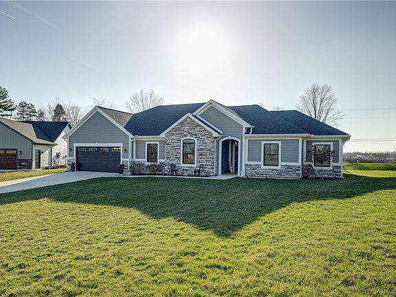 2nd image of 218 Westbury Dr