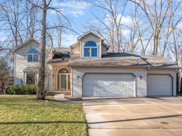 1798 Emerald Ct, Menasha, WI 54952