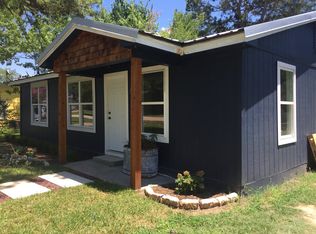 113 Hilliard Ave, Lexington, TX 78947