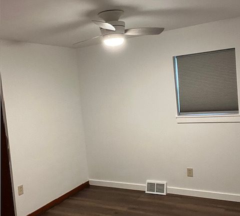 5th image of 352 Center Ave #1-L