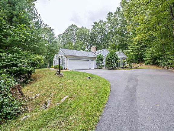 2nd image of 20 Buttonwood Road