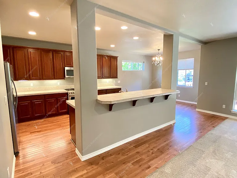 60974 Snowbrush Dr — Photo 9