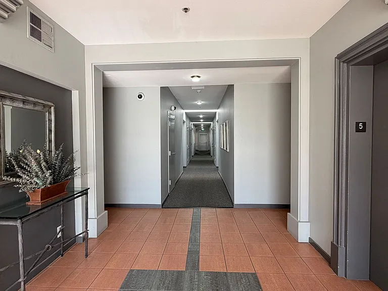 97 East Ct #58 — Photo 4