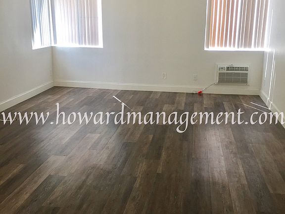 3rd image of 11927 Gorham Ave APT 202